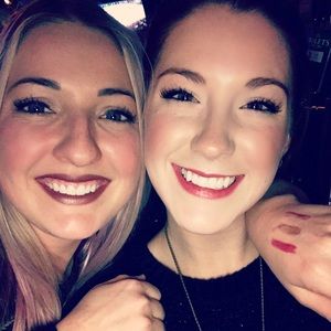 Meet your Posher, Molly